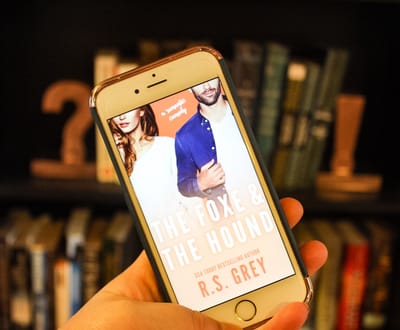 The Foxe and the Hound by R.S. Grey